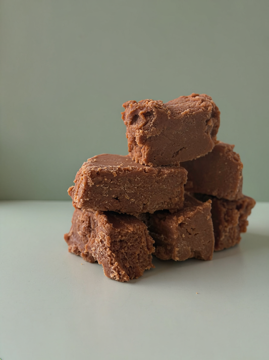 stack of crunchie fudge with honeycomb pieces